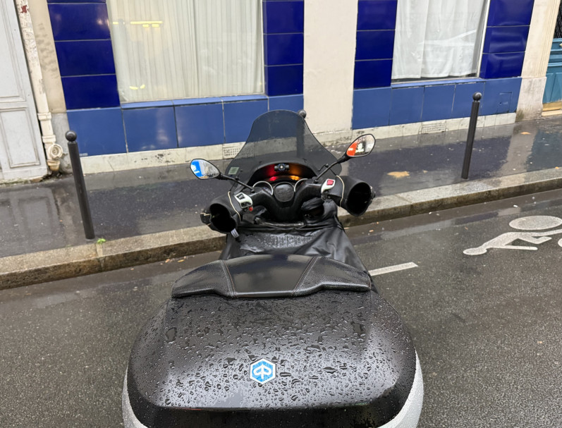 PIAGGIO MP3 500 HPE SPORT ADVANCED ABS ASR GARANTIE 12 MOIS NOIR MAT TRES BON ETAT CRIT