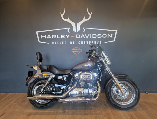 HARLEY-DAVIDSON SPORTSTER CUSTOM 1200