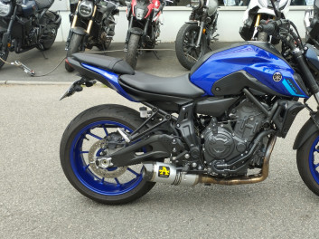 YAMAHA MTN690 U