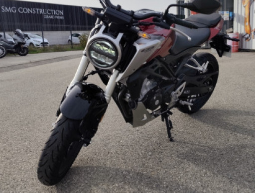 HONDA CB125R