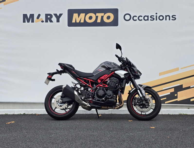 KAWASAKI Z 900