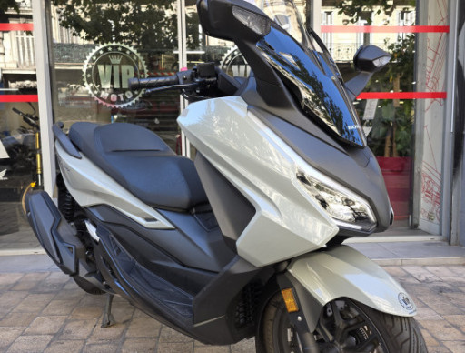 HONDA FORZA 350