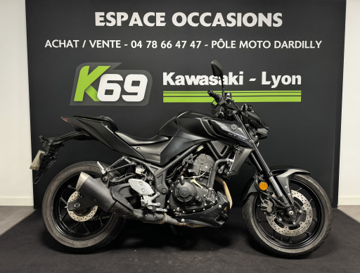 YAMAHA MT03
