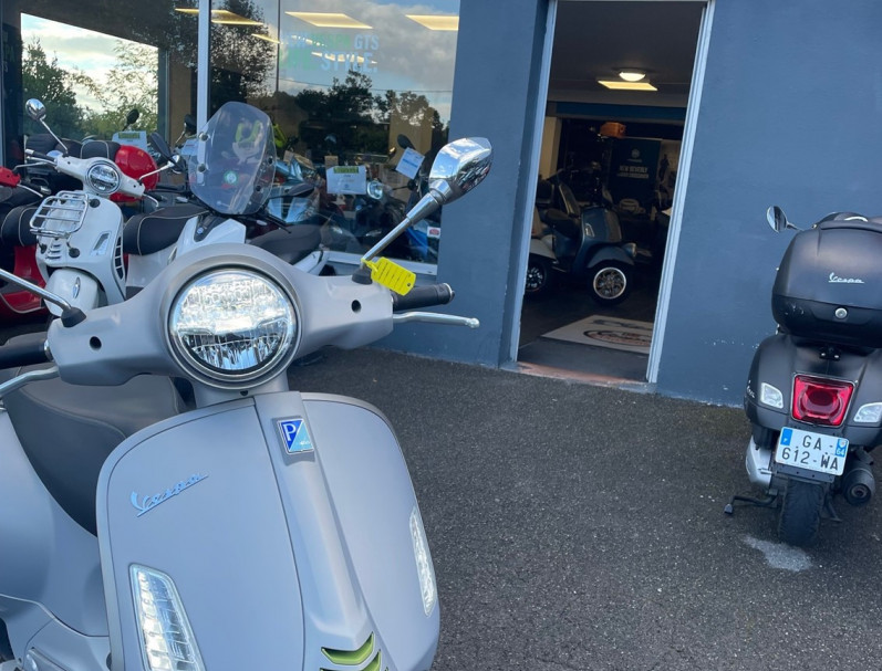 VESPA GTS 125