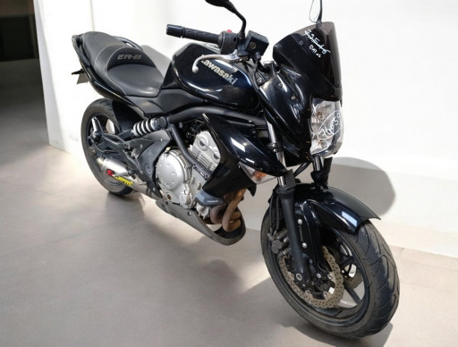 KAWASAKI ER-6
