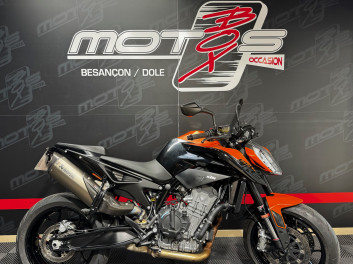 KTM 890 DUKE AKRAPOVIC - A PARTIR DE 116€/MOIS