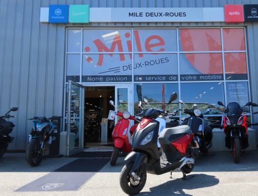 PIAGGIO 1 ACTIVE (60km/h) - Garantie 03/2026