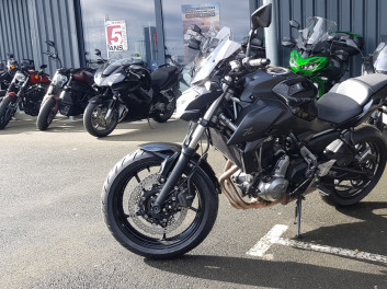 KAWASAKI Z 650 GARANTIE 12 MOIS