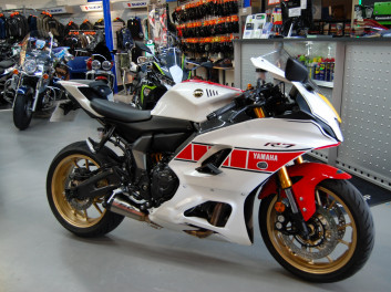 YAMAHA YZF-R7 WORLD GP 60TH ANNIVERSARY