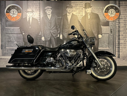 HARLEY-DAVIDSON TOURING ROAD KING 1584