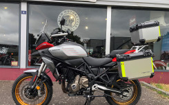 QJ MOTOR SRT 700 X TOURING