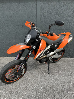 KTM 690 SMC