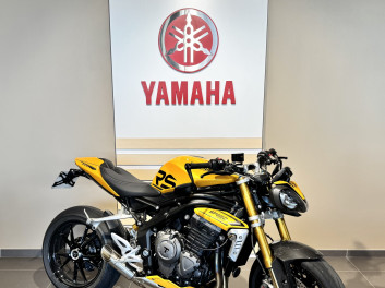 TRIUMPH SPEED TRIPLE 1200 RS