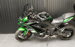 KAWASAKI NINJA 1000 SX