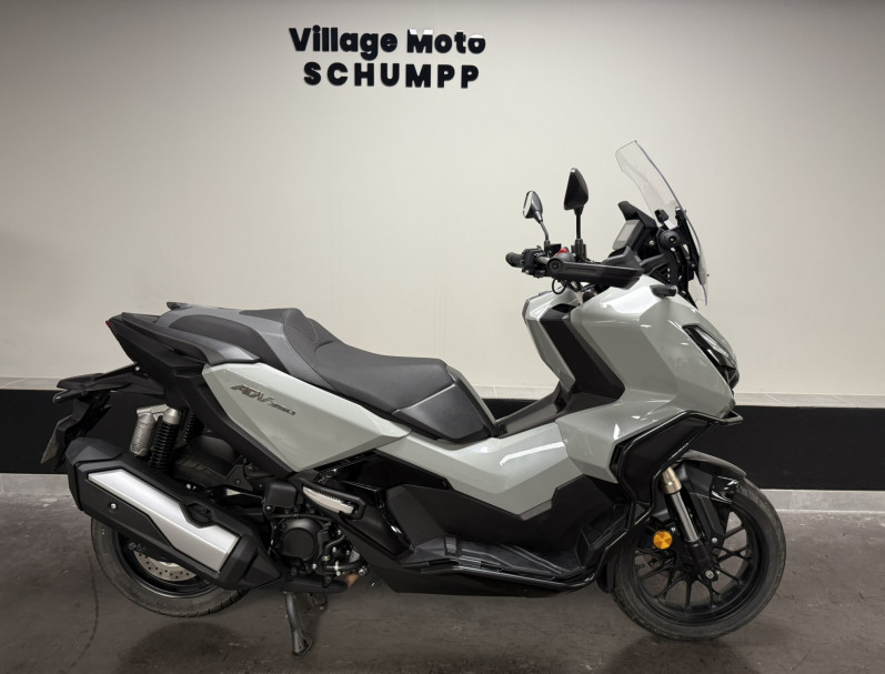 HONDA ADV 350