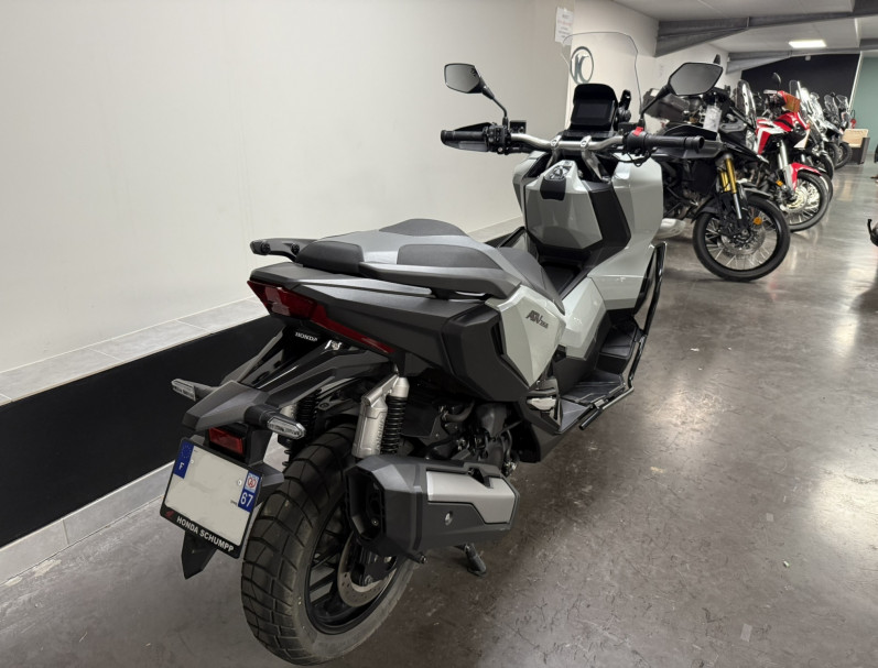 HONDA ADV 350