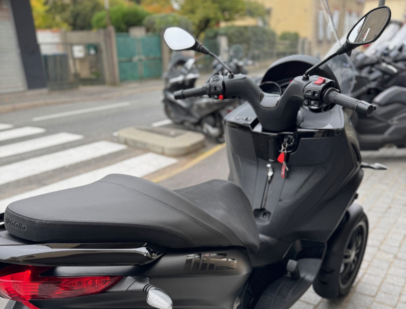 PIAGGIO MP3 300 HPE SPORT ABS ASR