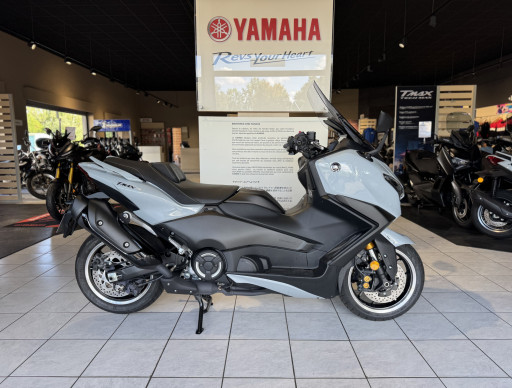 YAMAHA XP T-MAX 560 TECH MAX