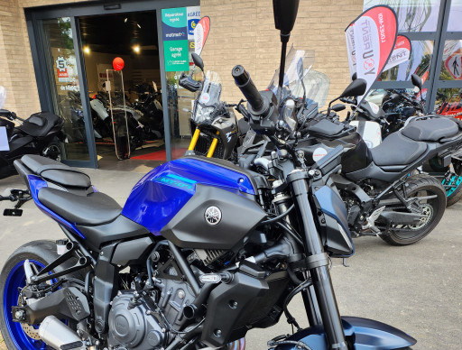 YAMAHA MT-07 35KW 2025 BLEU PERMIS A2 SHIFTER UP/DOWN