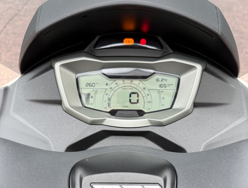 PIAGGIO MP3 310 HPE 2025 seulement 270 km
