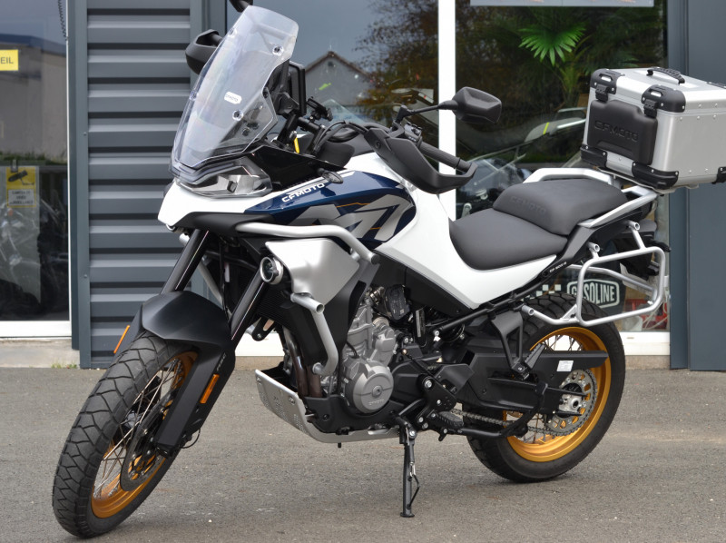 CFMoto MT 800 Explore – 2025 – 1 400 km – Moto de démonstration