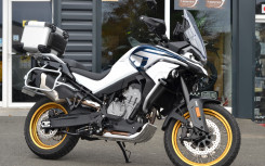 CFMoto MT 800 Explore – 2025 – 1 400 km – Moto de démonstration
