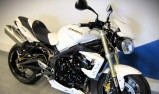 TRIUMPH STREET TRIPLE 675