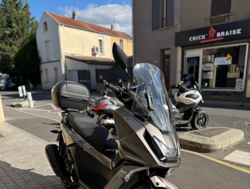 KYMCO DOWNTOWN 125