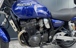 SUZUKI 750 GSX 2002