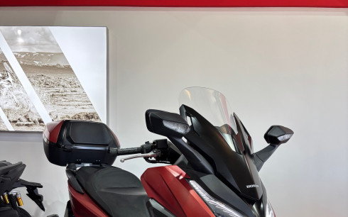 HONDA FORZA 125 Top box
