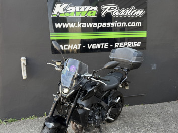 YAMAHA MT-09   MT09  A2