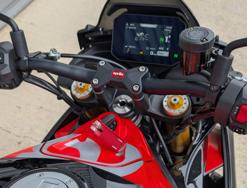 APRILIA TUONO 660 FACTORY 2025 neuve et garantie
