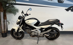 SUZUKI GLADIUS 650