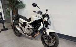 SUZUKI GLADIUS 650