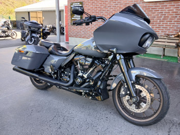 HARLEY-DAVIDSON TOURING ROAD GLIDE 1923 ST STAGE 2 GARANTIE 12 MOIS 