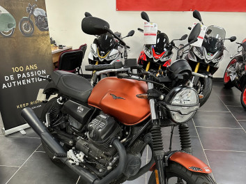 MOTO GUZZI V7 IV (850 cm3)