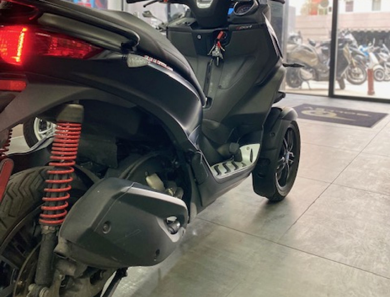 PIAGGIO MP3 300 HPE SPORT ABS ASR 2020