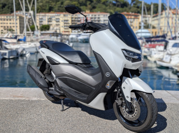 YAMAHA NMAX 125