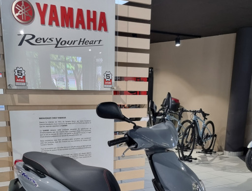 YAMAHA NEO