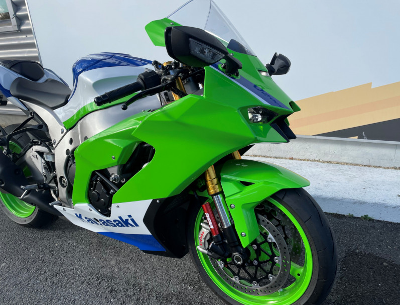 KAWASAKI ZX-10R