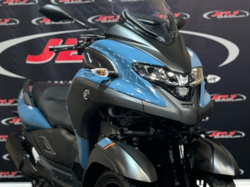 YAMAHA TRICITY 300