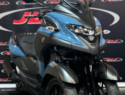 YAMAHA TRICITY 300