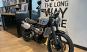TRIUMPH SCRAMBLER 1200 X - 2700 KMS - MARS 2024 - 1 ERE MAIN