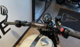 TRIUMPH SCRAMBLER 1200 X - 2700 KMS - MARS 2024 - 1 ERE MAIN