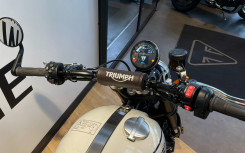 TRIUMPH SCRAMBLER 1200 X - 2700 KMS - MARS 2024 - 1 ERE MAIN