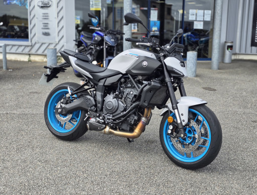 YAMAHA MT-07 (47.5CV)