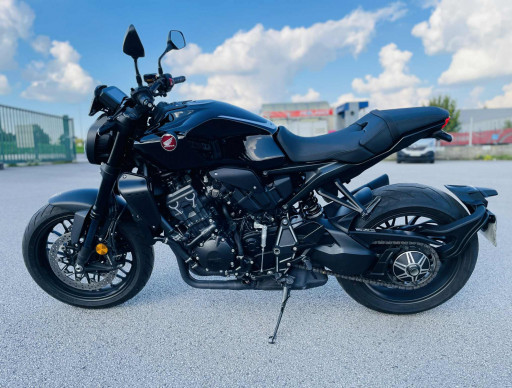 HONDA CB 1000 R BLACK EDITION