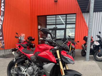 DUCATI STREETFIGHTER V2 S - A2