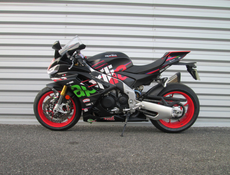 APRILIA RSV4 1100 RR
