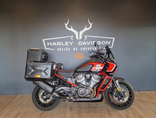 HARLEY-DAVIDSON ADVENTURE PAN AMERICA 1250 CVO